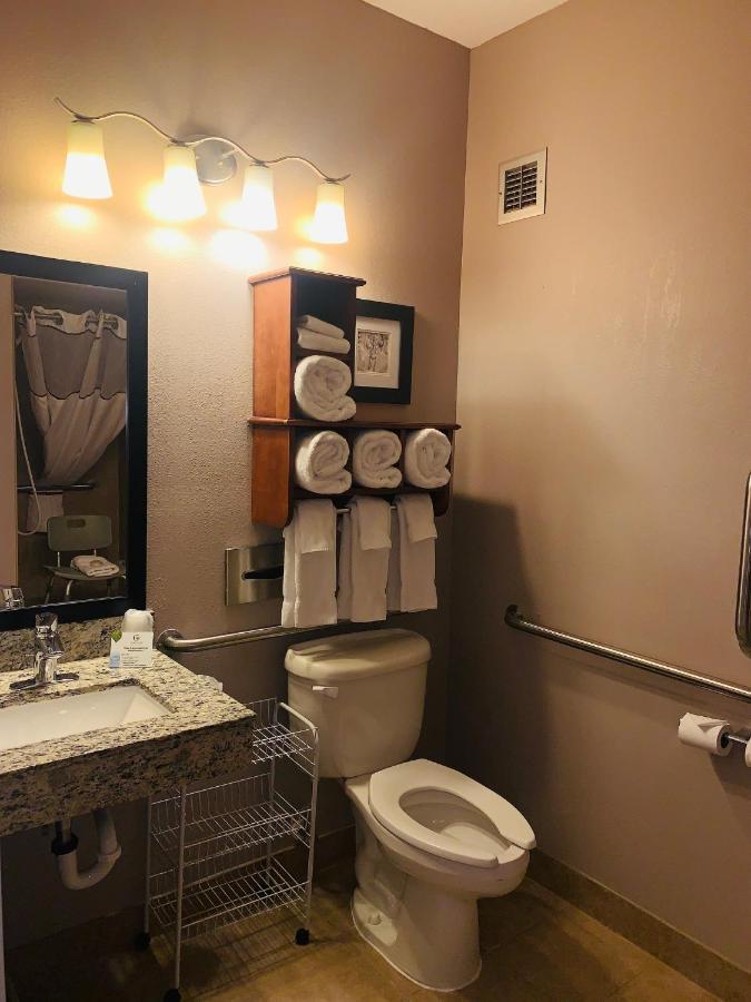 Grandstay Residential Suites Hotel Saint Cloud Bagian luar foto