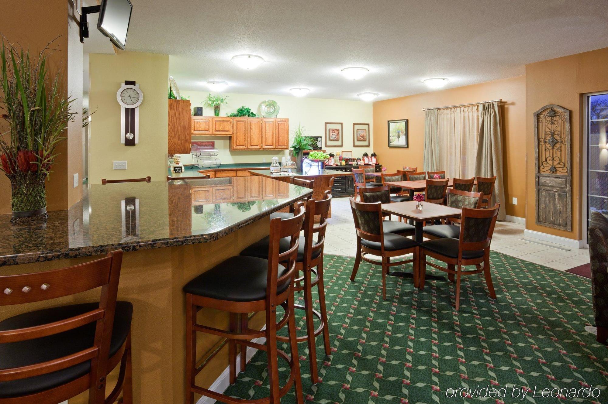 Grandstay Residential Suites Hotel Saint Cloud Bagian luar foto