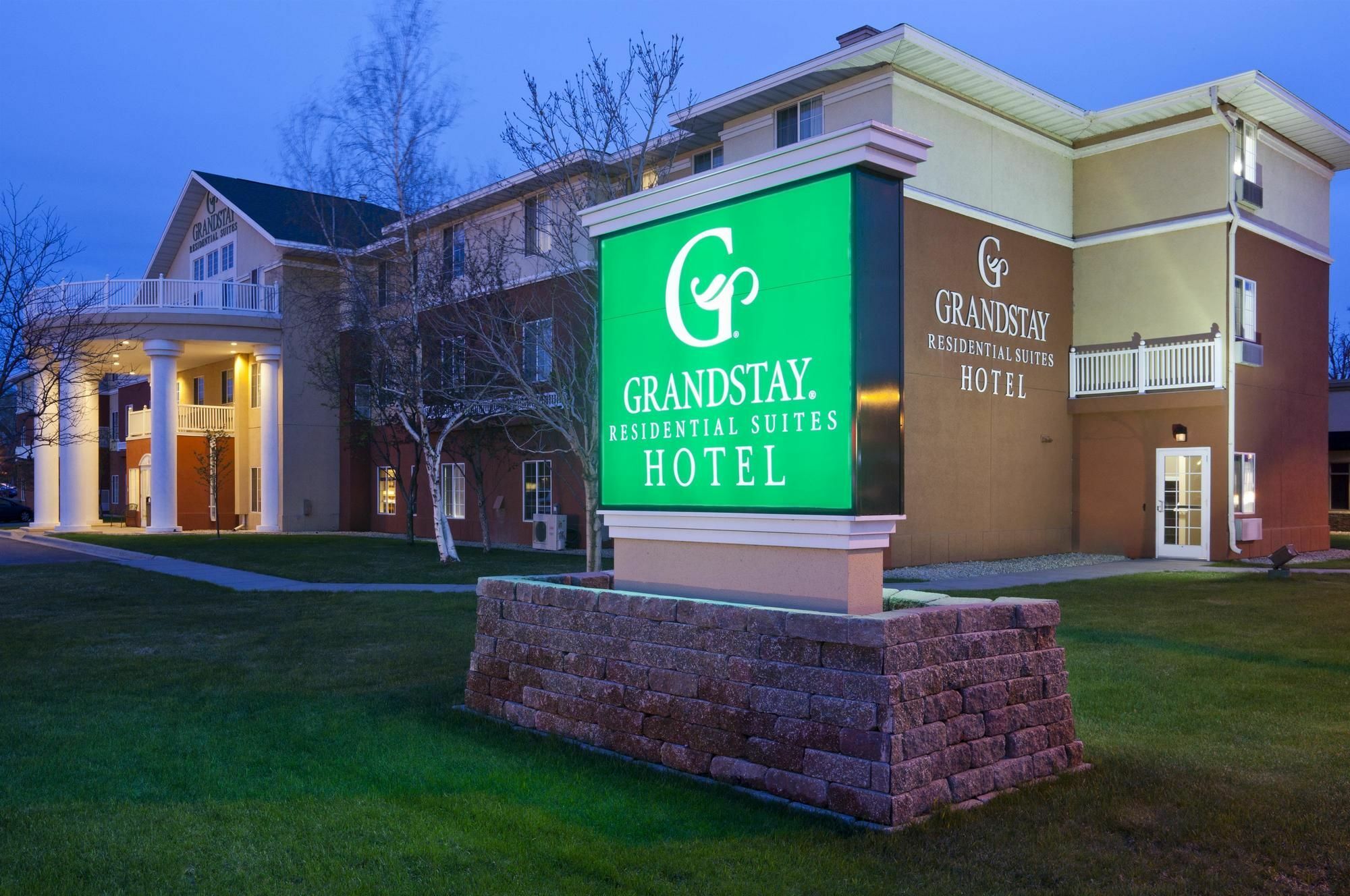 Grandstay Residential Suites Hotel Saint Cloud Bagian luar foto